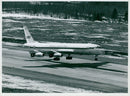 SAS Douglas DC-8 - Vintage Photograph