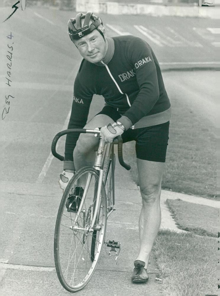 Reg Harris British cyclist. - Vintage Photograph