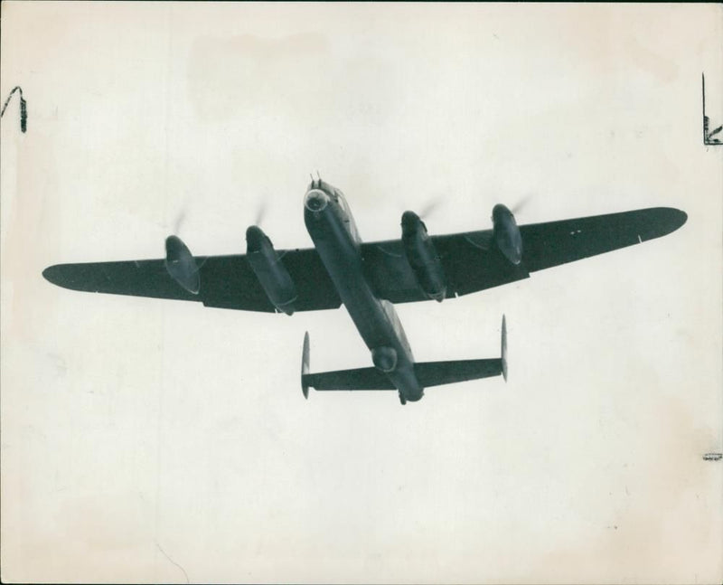 Avro Lancaster Bomber. - Vintage Photograph