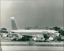 The Emergency Landing at Heathrow. - Vintage Photograph