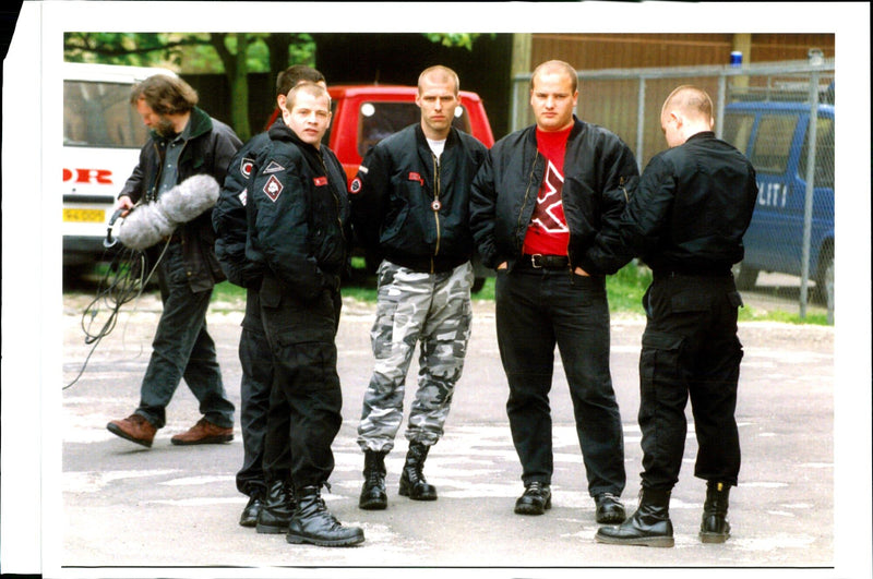 1995 AMERICAN NEO NAZI LEADER ARY LAUCK APPEARED COURT TITLE WRITER COUNTRY - Vintage Photograph