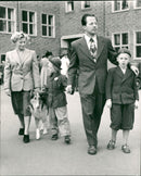 Parliamentary Elections 1952. - Vintage Photograph