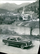 Mercedes-Benz 250 S/SE - Vintage Photograph