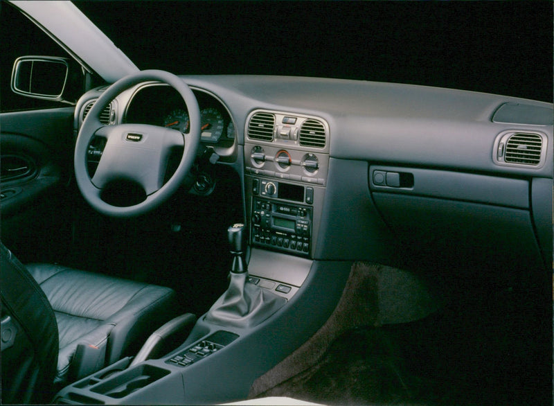 The cockpit of the new Volvo models S40 and V40 - Vintage Photograph