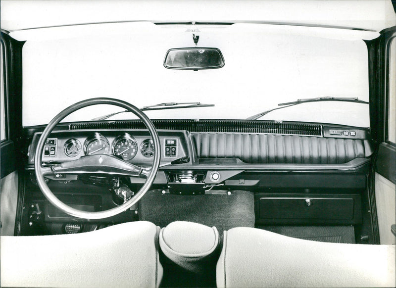 Renault 16 TS - Vintage Photograph