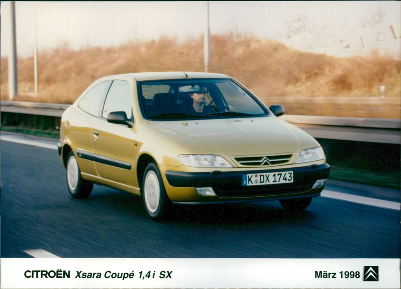 1998 Citroën Xsara - Vintage Photograph