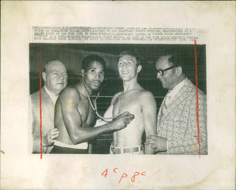 Boxing: Ken Buchanan- Ismael Laguna - Vintage Photograph