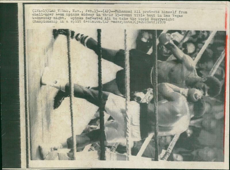 Heavyweight Boxing- Muhammad Ali - Leon Spinks - Vintage Photograph