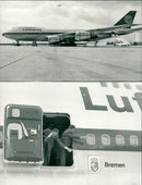 Jumbo D / ABYQ from Lufthansa - Vintage Photograph