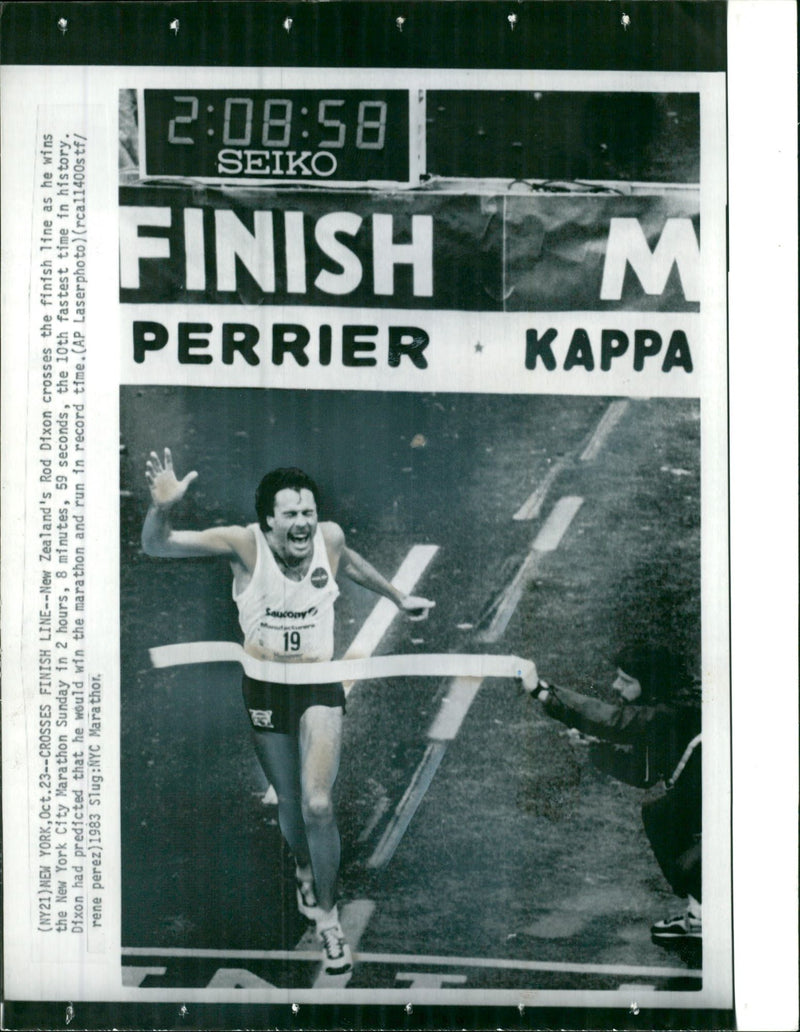 New York City Marathon - The winner Rod Dixon - Vintage Photograph
