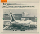 1994 SHAN THERE PASSENGERS ARRIVING INDIA ARE STILL FURTHER NOTICE EXAMINED - Vintage Photograph