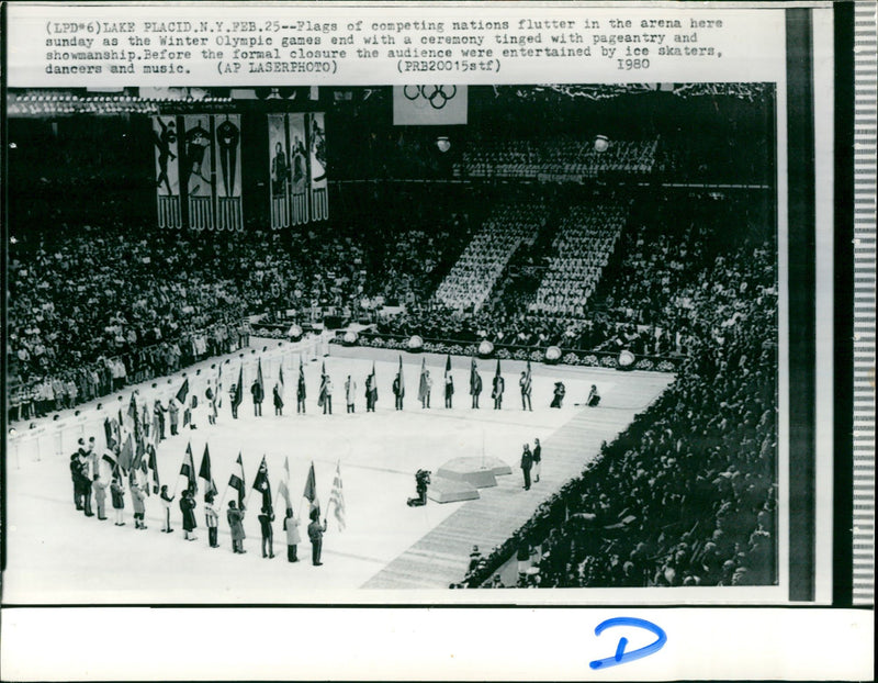 1980 EROFFNUNG OLYMPIC CLOSING CEREMONY HELD PAGEANTRY AND NSHIP BEFOR MUSIC - Vintage Photograph