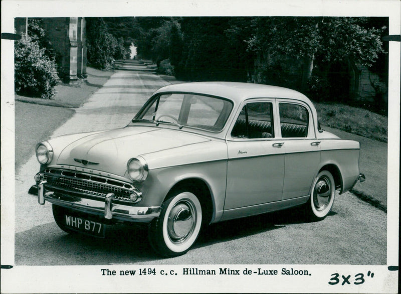 Motoring Car - HILLMAN MINX - Vintage Photograph
