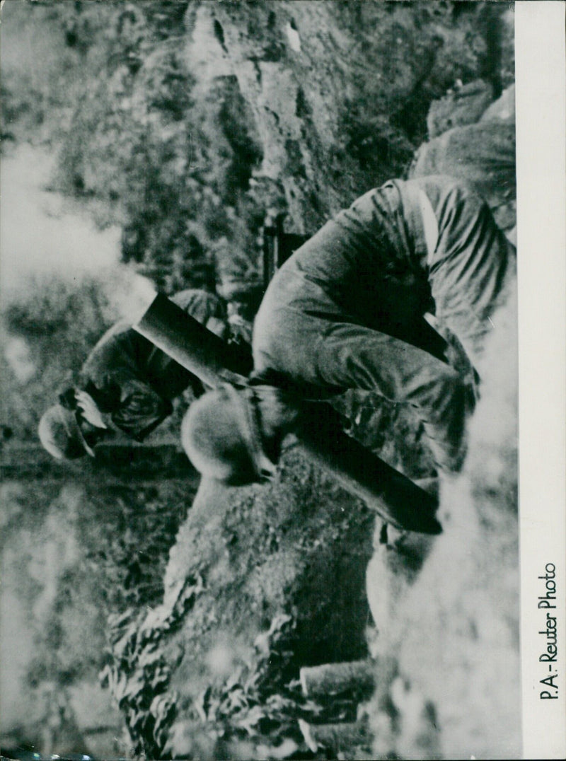 American troops fire a mortar during the Korean War. - Vintage Photograph