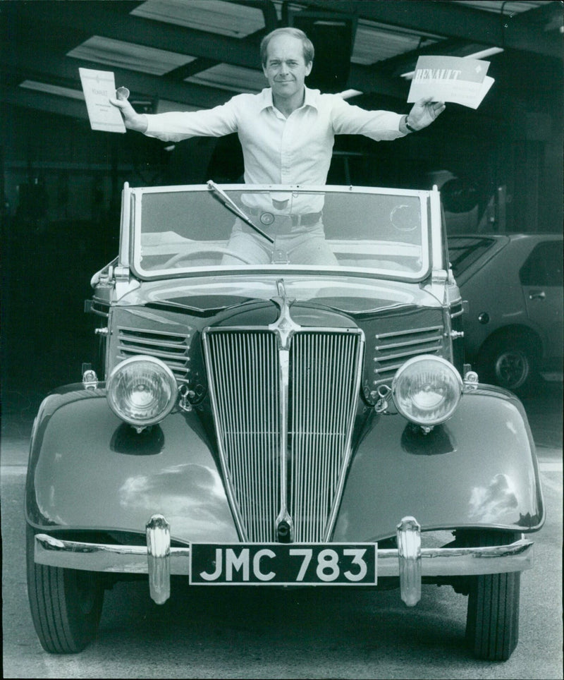 A vintage Renault car in Oxford on June 4, 1980. - Vintage Photograph