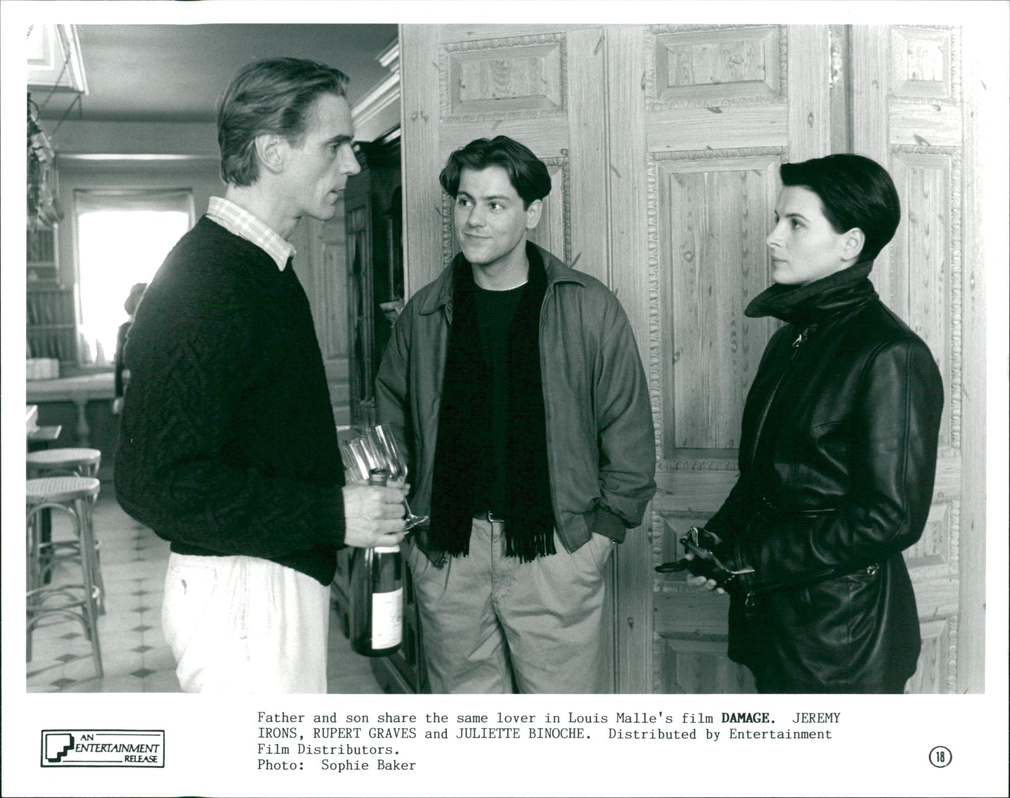 Jeremy Irons Facts | Britannica, image size:2000x1580