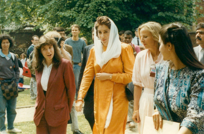 Benazir Bhutto - Vintage Photograph