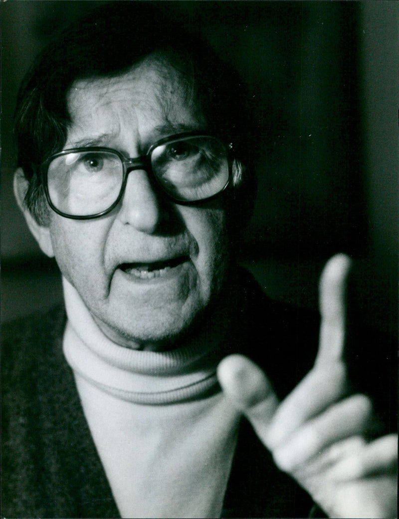 Roy Boulting - Vintage Photograph