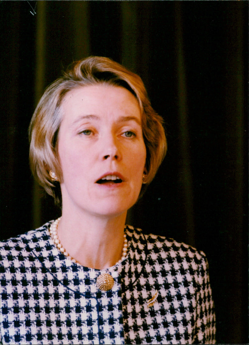 Virginia Bottomley - Vintage Photograph