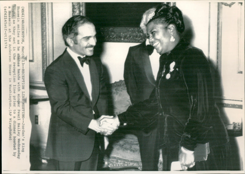Pearl Bailey - Vintage Photograph