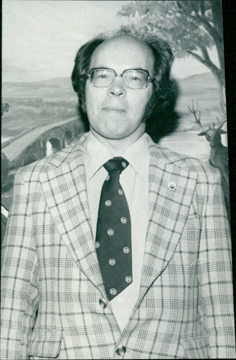 G. Been - Vintage Photograph