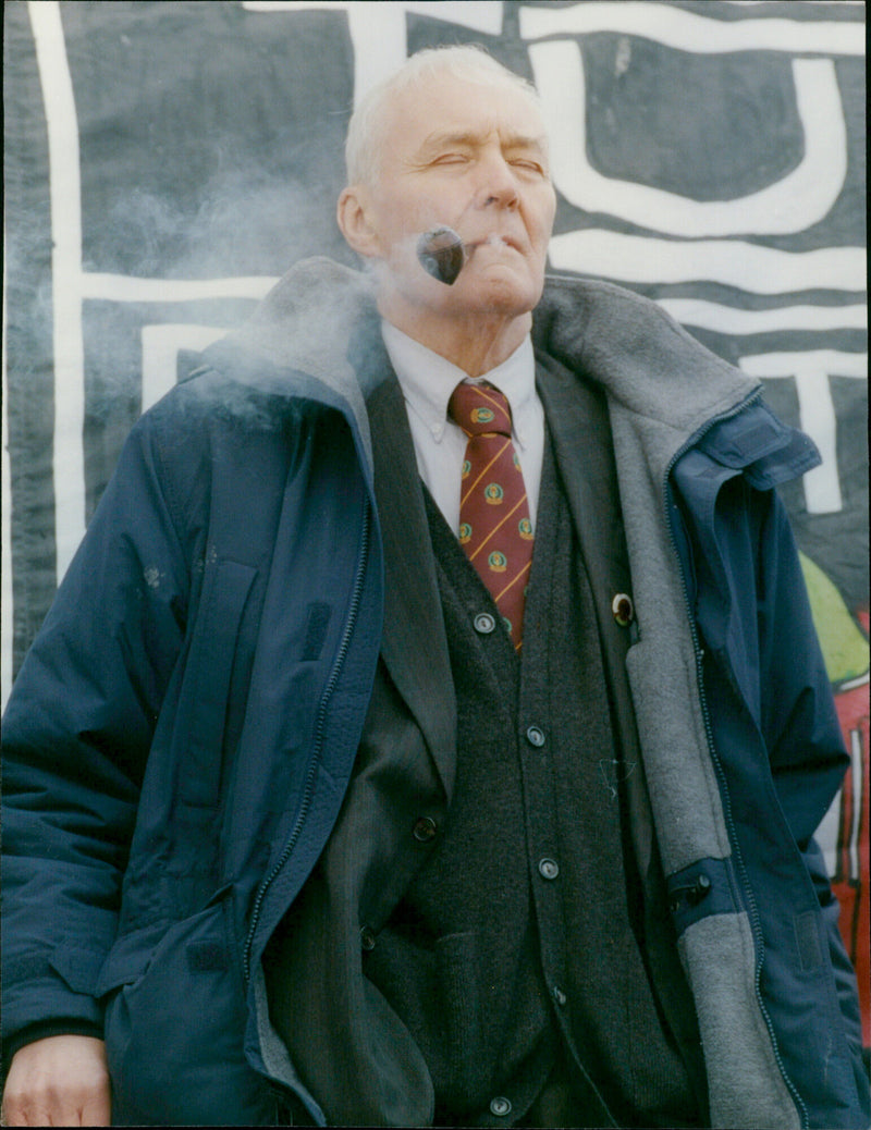 Tony Benn - Vintage Photograph