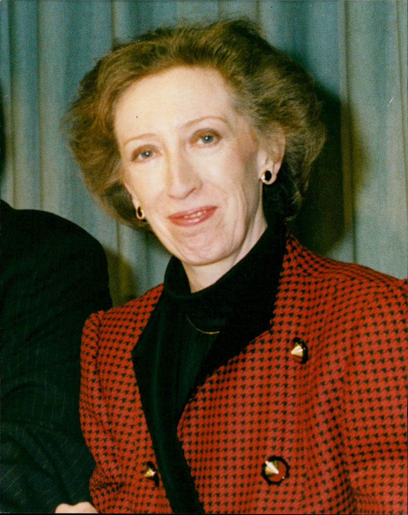 Margaret Beckett - Vintage Photograph
