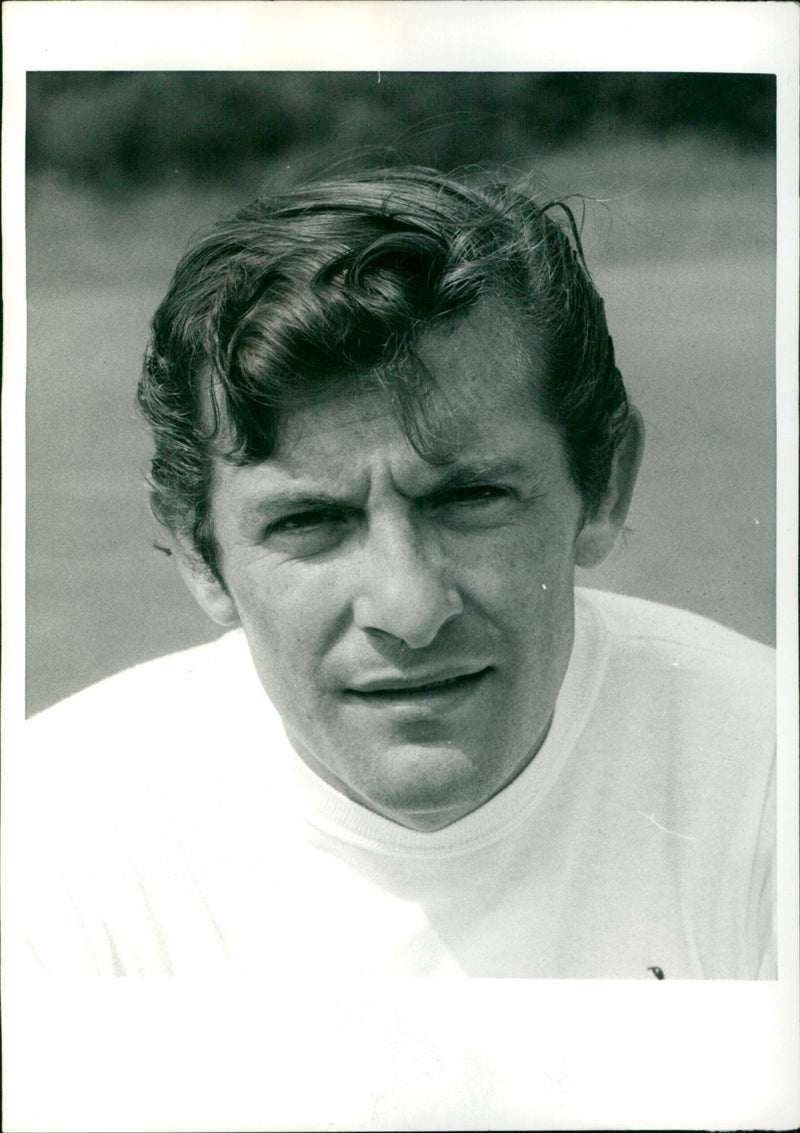 Alan Mullery - Vintage Photograph