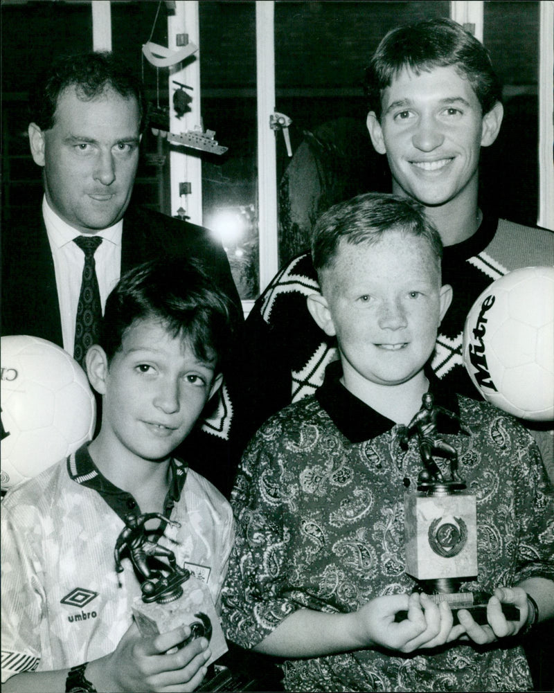 Gary Lineker - Vintage Photograph