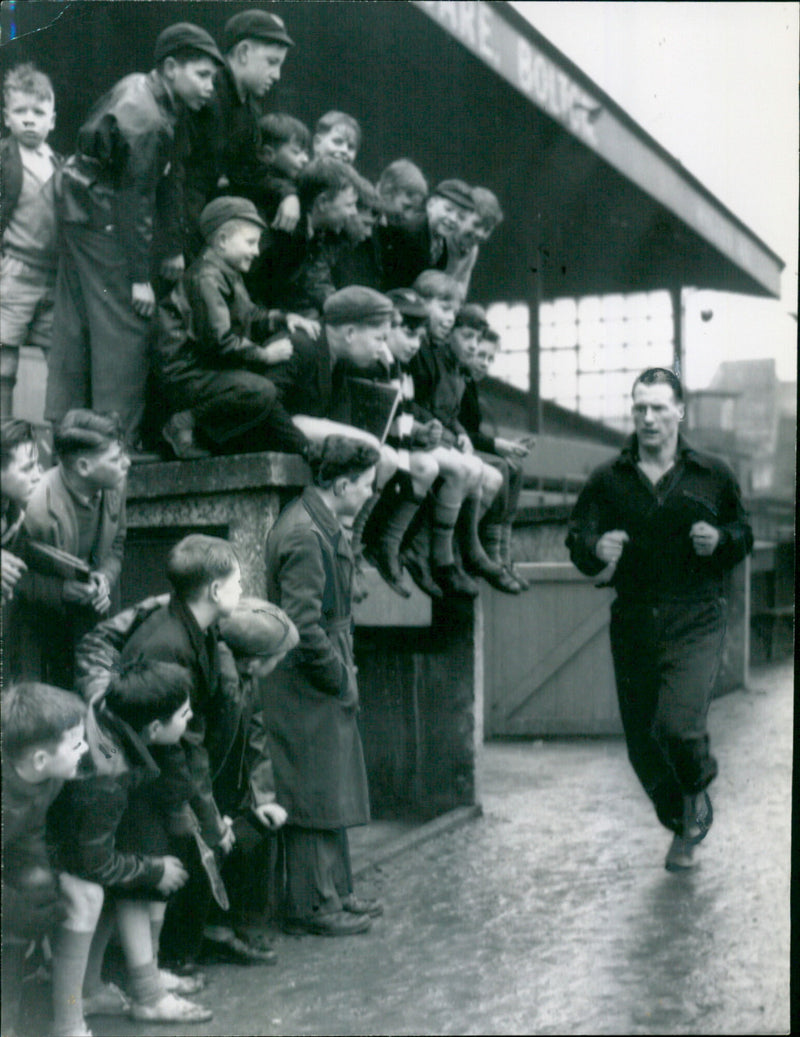 Nat Lofthouse - Vintage Photograph