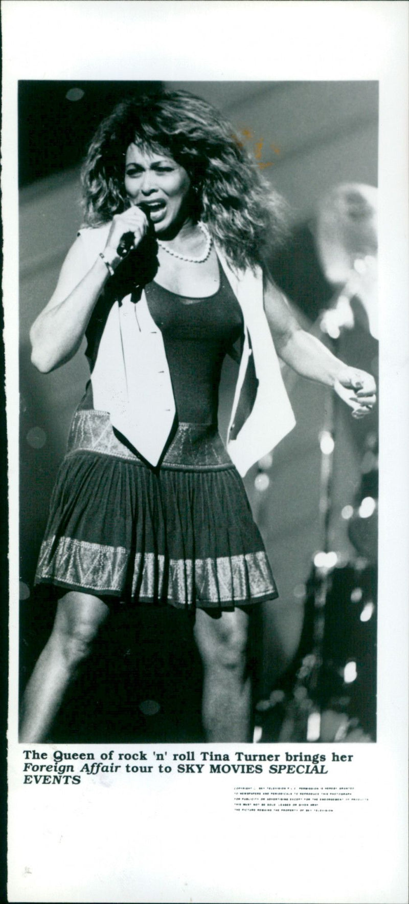 Tina Turner performs at a SKY MOVIES SPECIAL EVENTS FOR PUBLICIT MUSL in Oxford, England. - Vintage Photograph