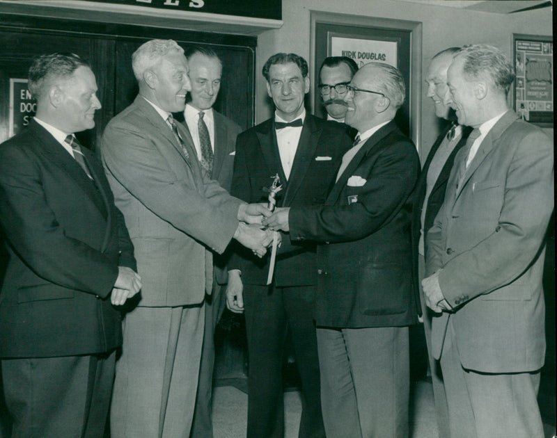 R. J. Elvin, Arthur Turner, C. Wiggins, D. Robilliard, L. Robbins, F. Middleton, H. J. Knapp & R. S. Coopock - Vintage Photograph