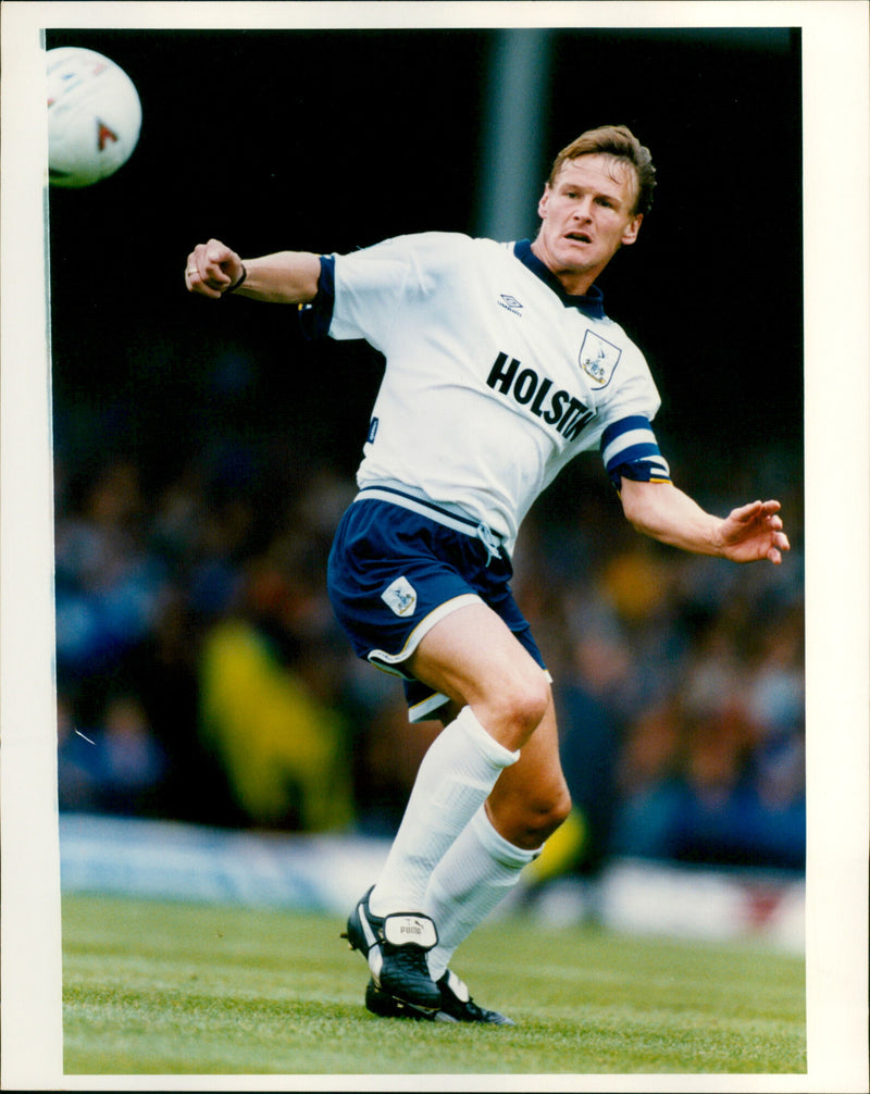 Teddy Sheringham - Vintage Photograph