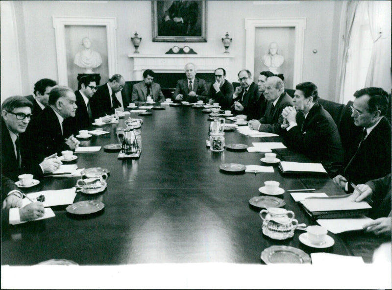 President Reagan presides over US-Israeli talks at the White House in Washington DC, with Foreign Minister Yitzhak Shamir and other top-level Israeli officials in attendance. - Vintage Photograph