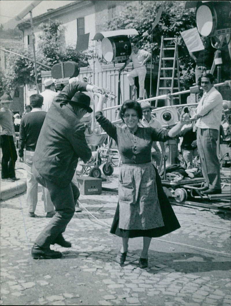 Producer-director Stanley Kramer shooting "The Secret of Santa Vittoria" in Anticoli Corrado - Vintage Photograph