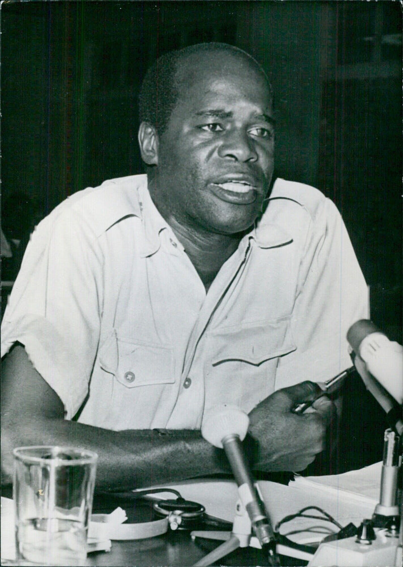 DR EDUARDO MONDLANE, Revolutionary leader from Mozambique - Vintage Photograph