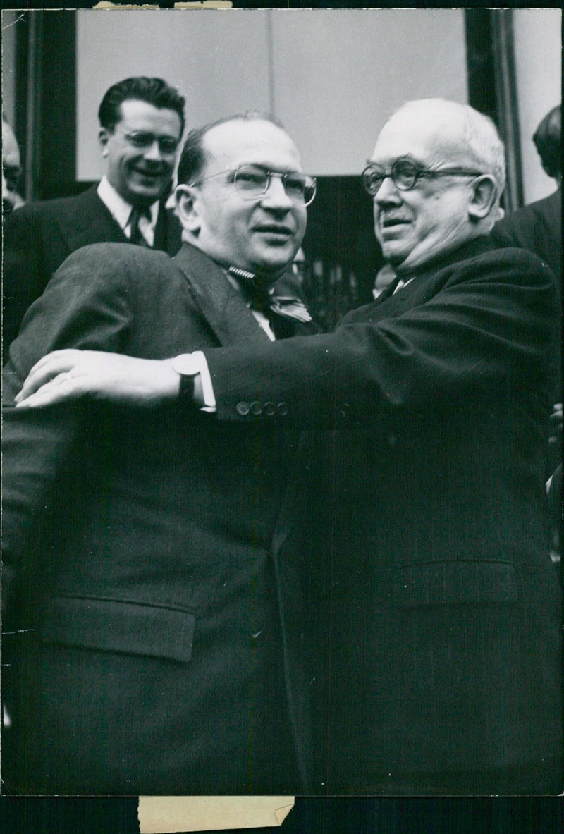 Mr. Edgar FAURE presents his new ministry to the President of the Republic - Vintage Photograph