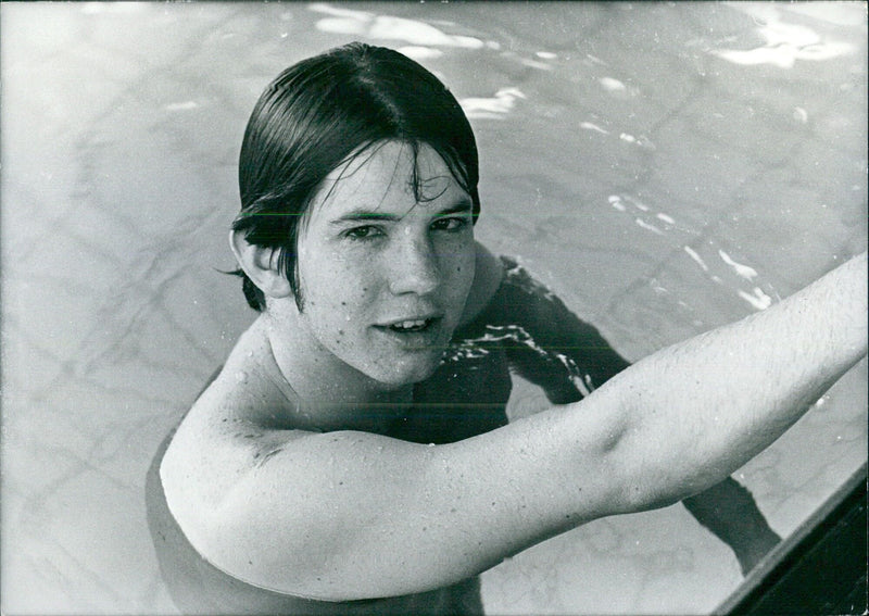 Canadian Swimmers: BILL MAHONEY - Vintage Photograph