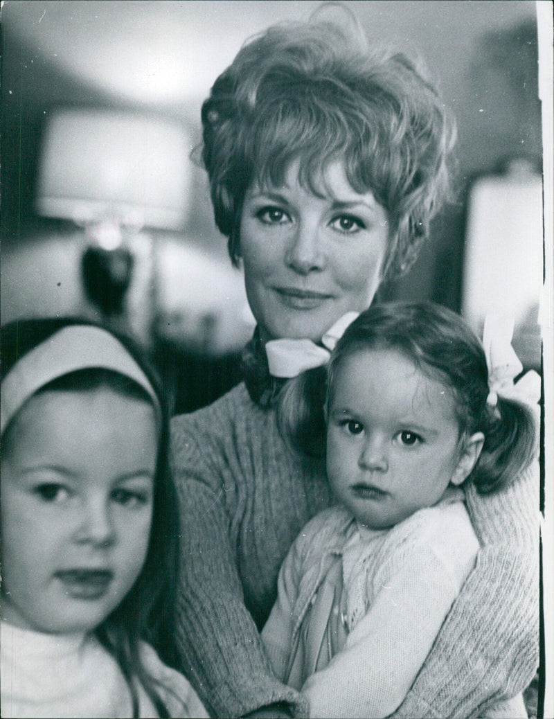 Petula Clark - Vintage Photograph