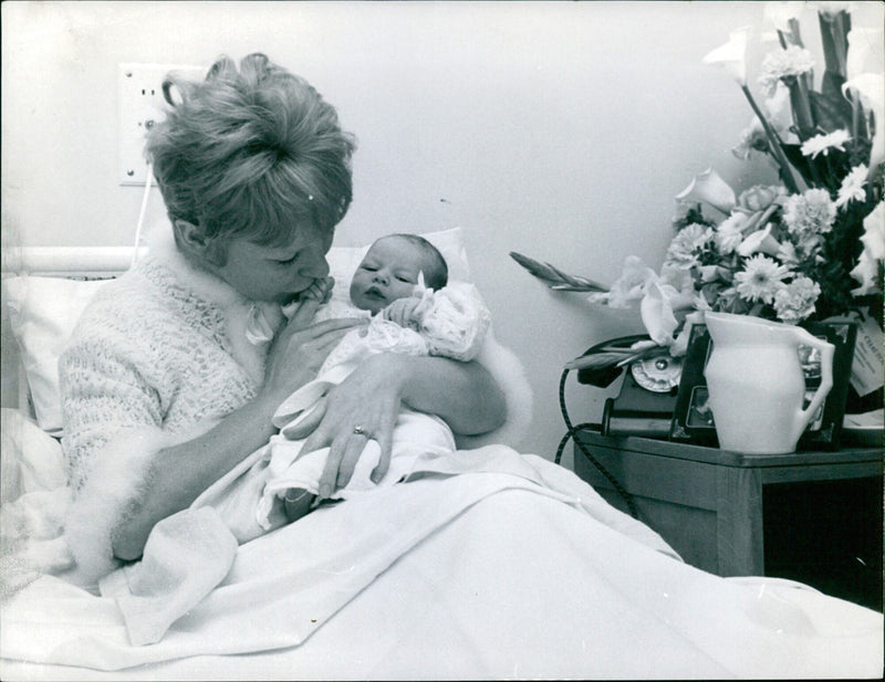 Petula Clark performing in 1963 - Vintage Photograph