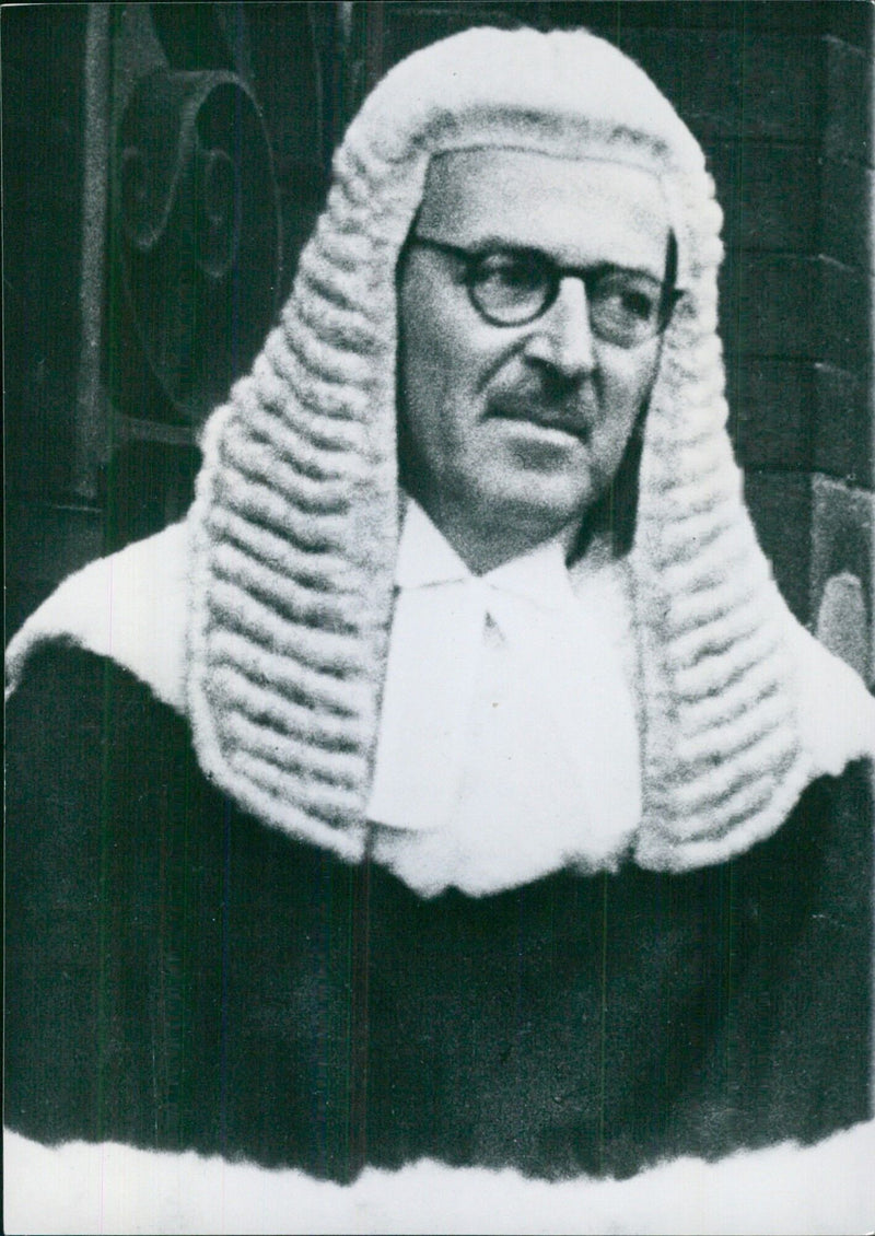 MR. JUSTICE OWEN (The Hon. William Francis Langer Owen) at the Petrov Commission on Espionage in Canberra - Vintage Photograph