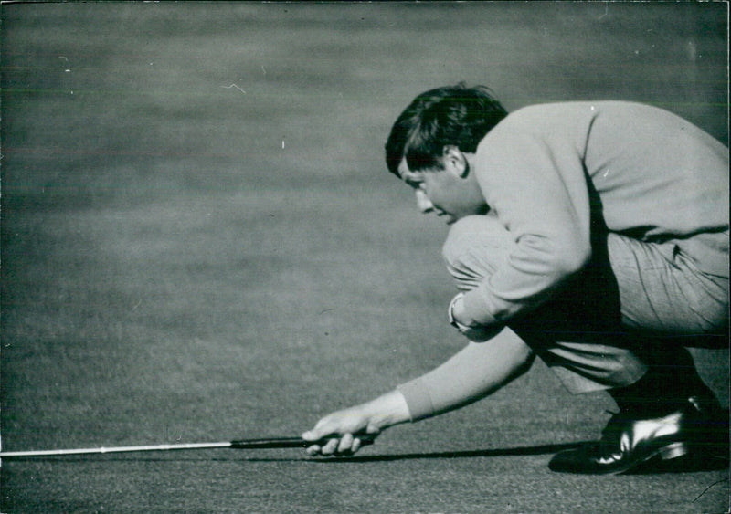 British Golfer Peter Oosterhuis - Vintage Photograph