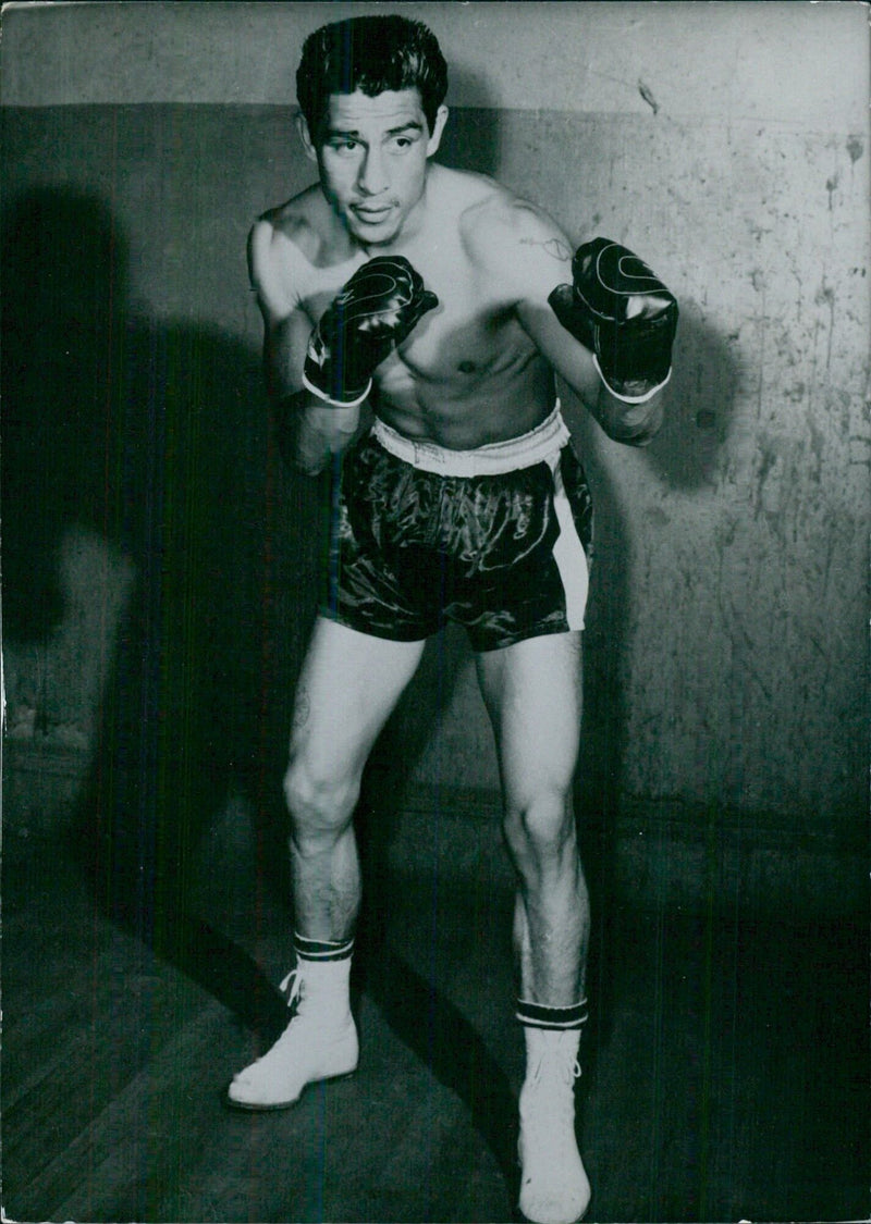 Mexican Boxers: GASPAR ORTEGA Welter-weight - Vintage Photograph