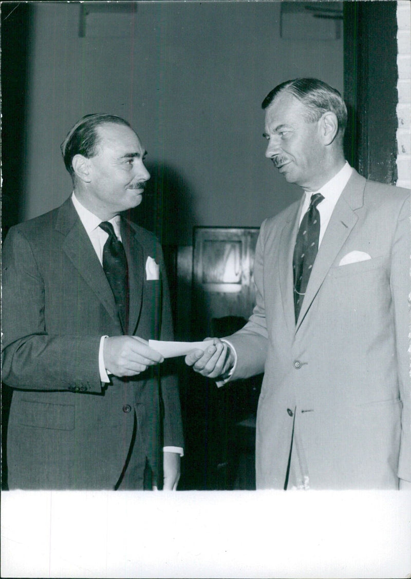 Harry Oppenheimer gives £20,000 to encourage sport in Tanganyika - Vintage Photograph