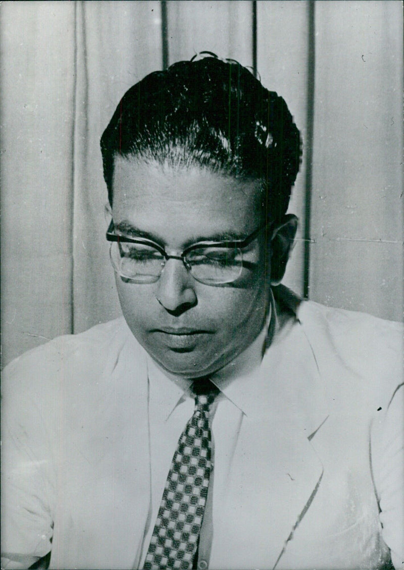 Ceylon politician, HON. W.H. MOHAMED, Minister of Labour and Employment - Vintage Photograph