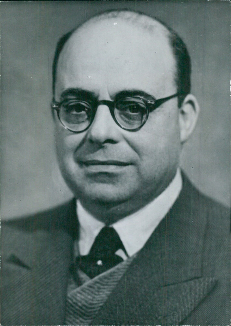 Portuguese Politicians: GENERAL JULIO BOTELHO MONIZ Defence Minister of the Portuguese Republic. - Vintage Photograph