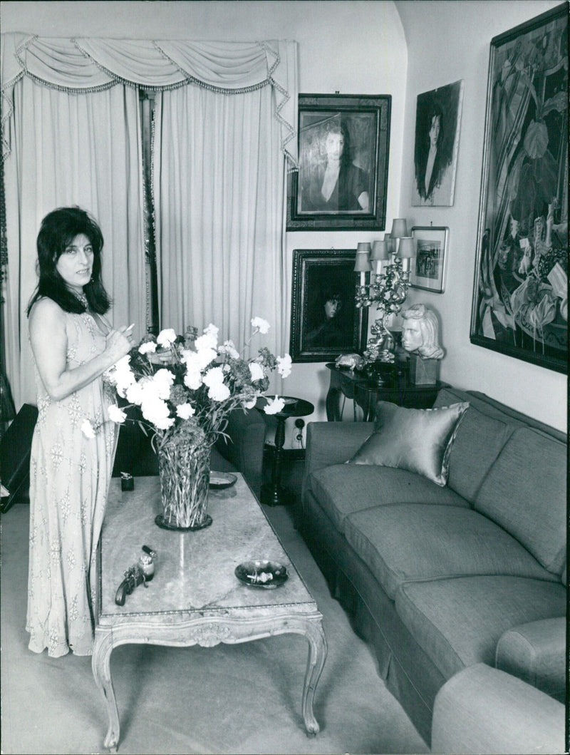 Anna Magnani, the Insuperabile Regina of the film world - Vintage Photograph