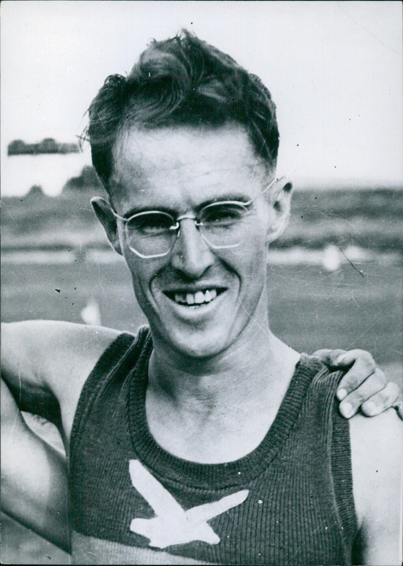 Australian Olympic Team 1952 - Vintage Photograph