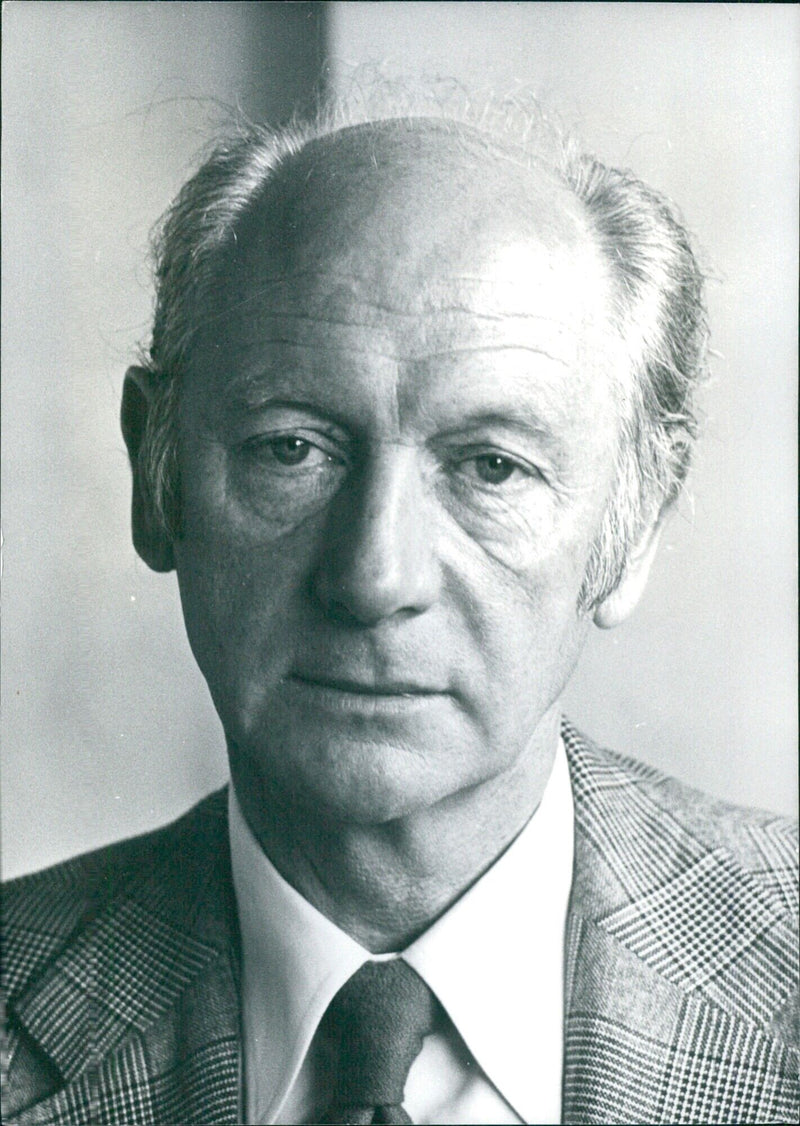 JACK LYNCH, Prime Minister of Ireland - Vintage Photograph