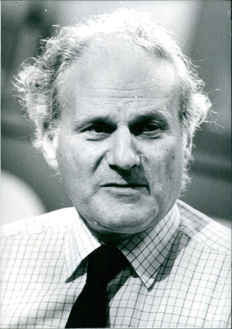 John Lyons, General Secretary of the Engineers' and Managers! Association (since 1977), and of the Electrical Power Engineers' Association (since 1973) - Vintage Photograph